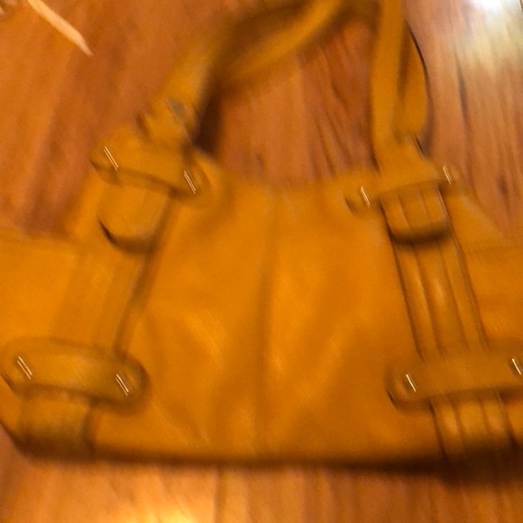 Large Gold Handbag - Picture 3 of 3
